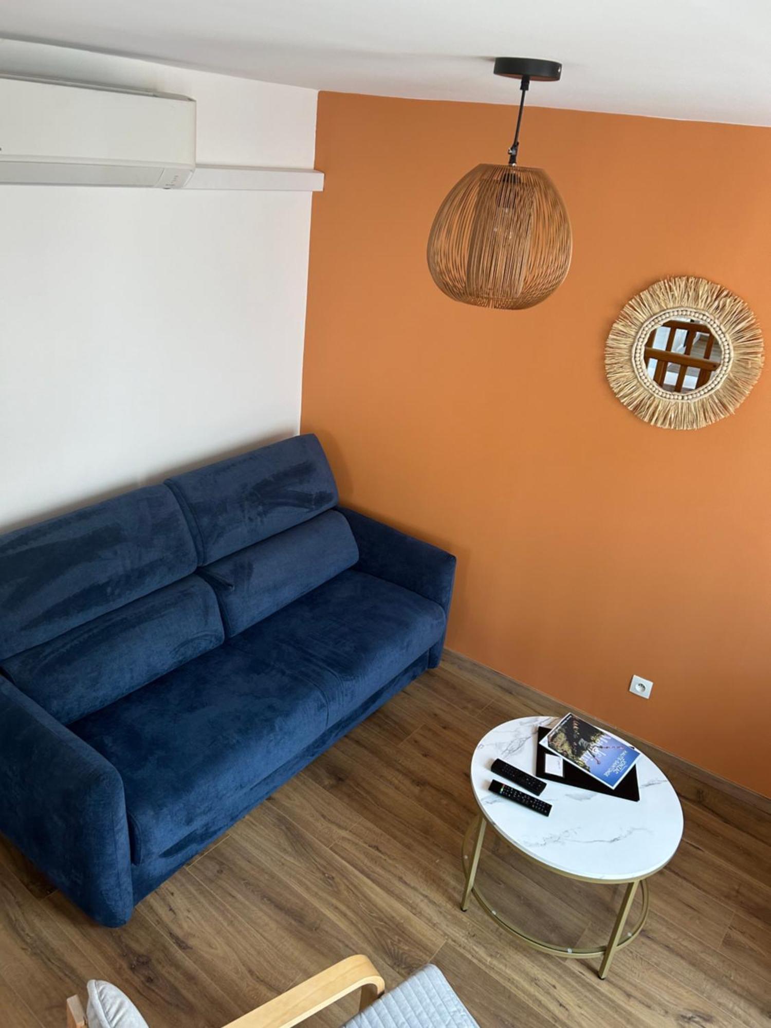 Superbe Duplex Coeur De Ville 3 Etoiles Jonzac Extérieur photo
